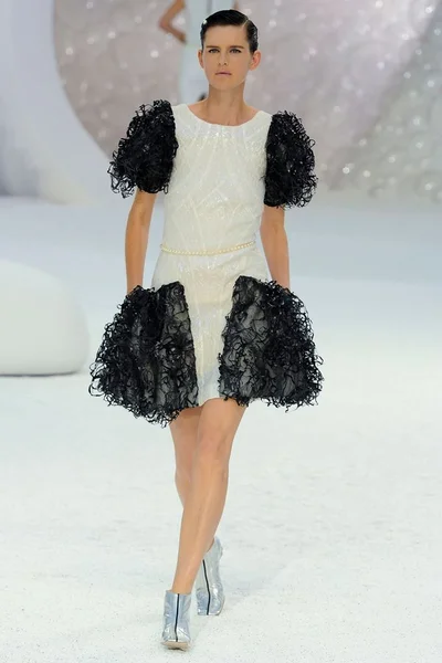 Look 83